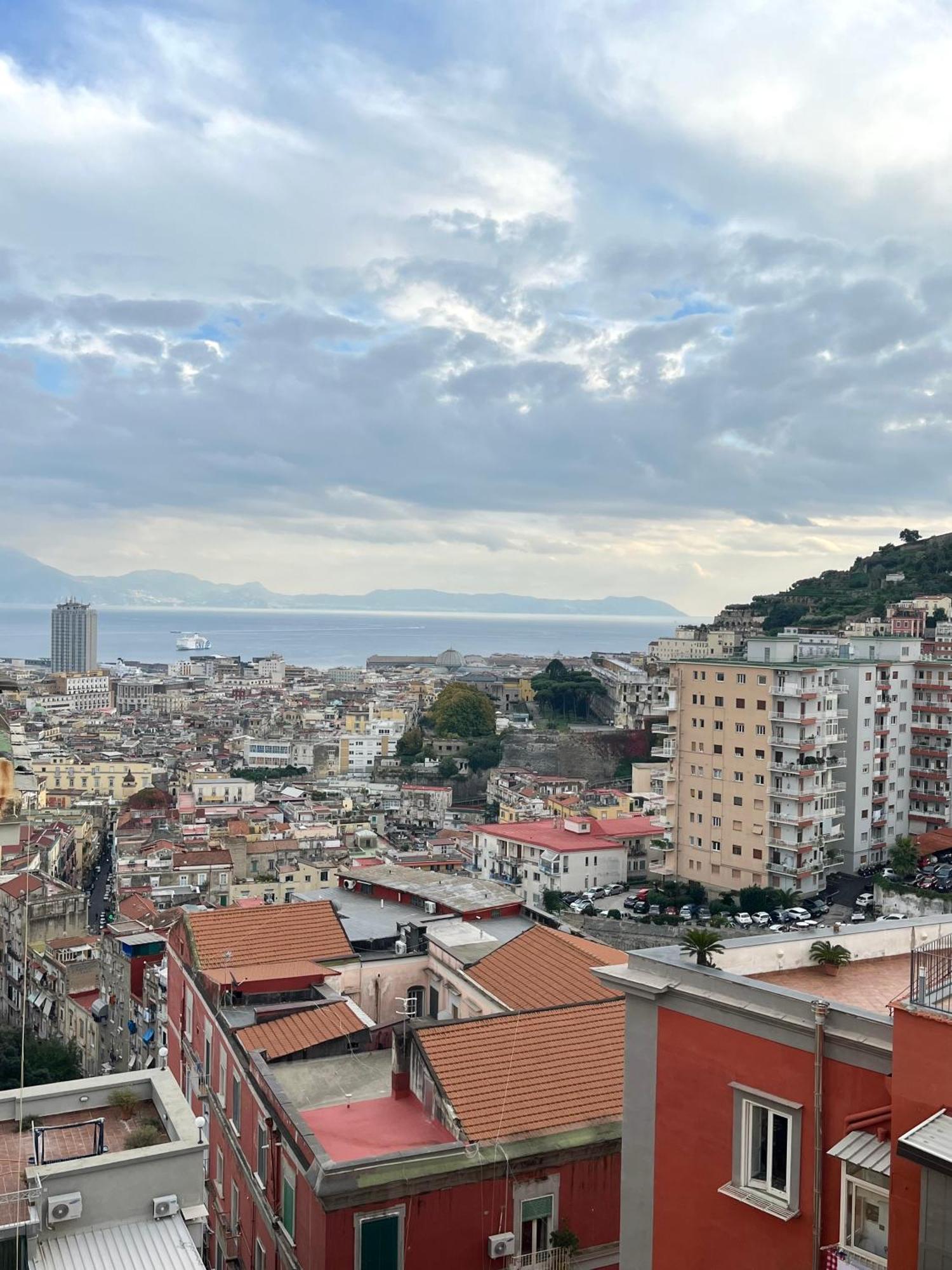Na Bella Vista Rooftop-B&B Наполи Екстериор снимка