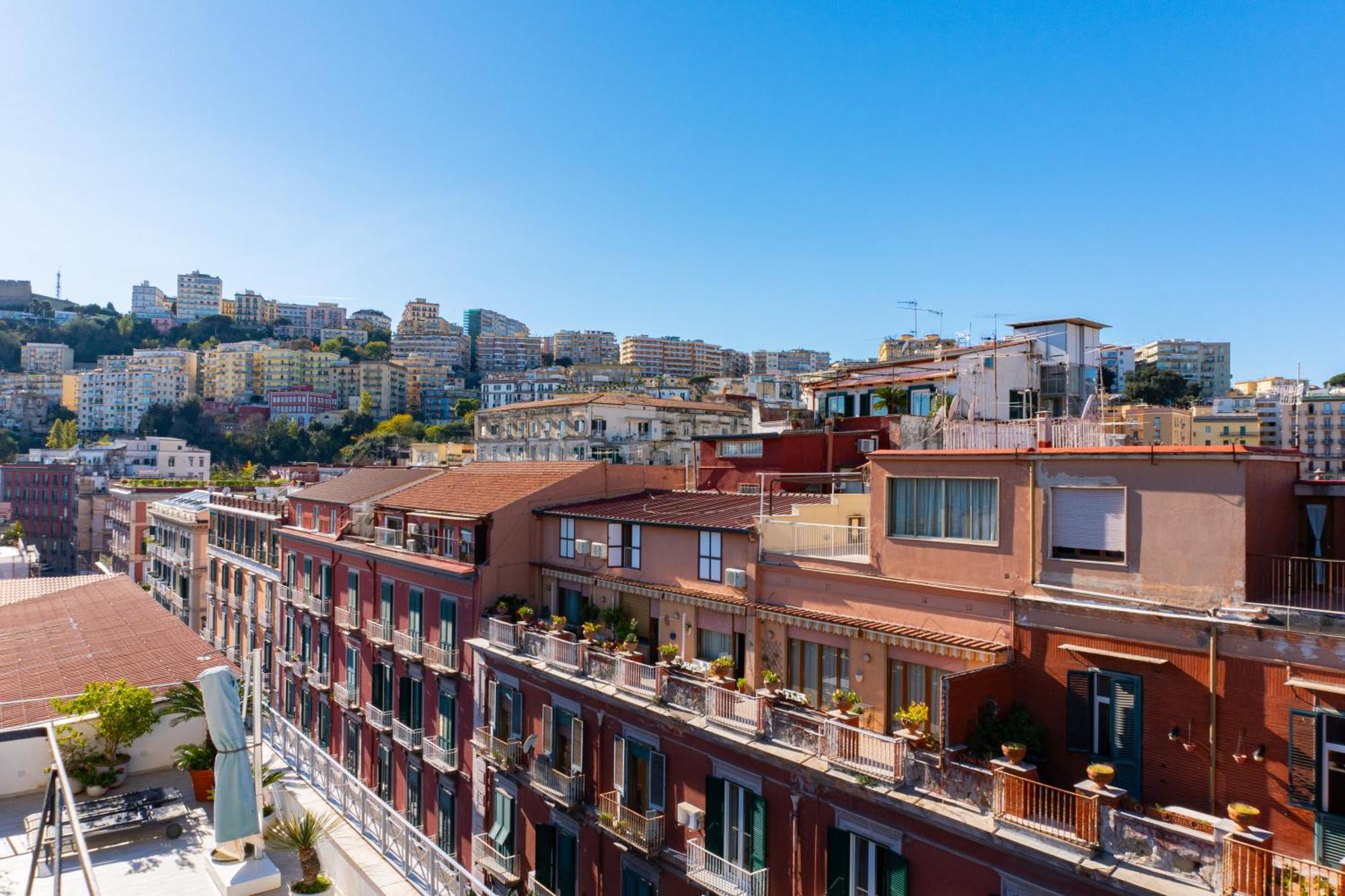 Na Bella Vista Rooftop-B&B Наполи Екстериор снимка