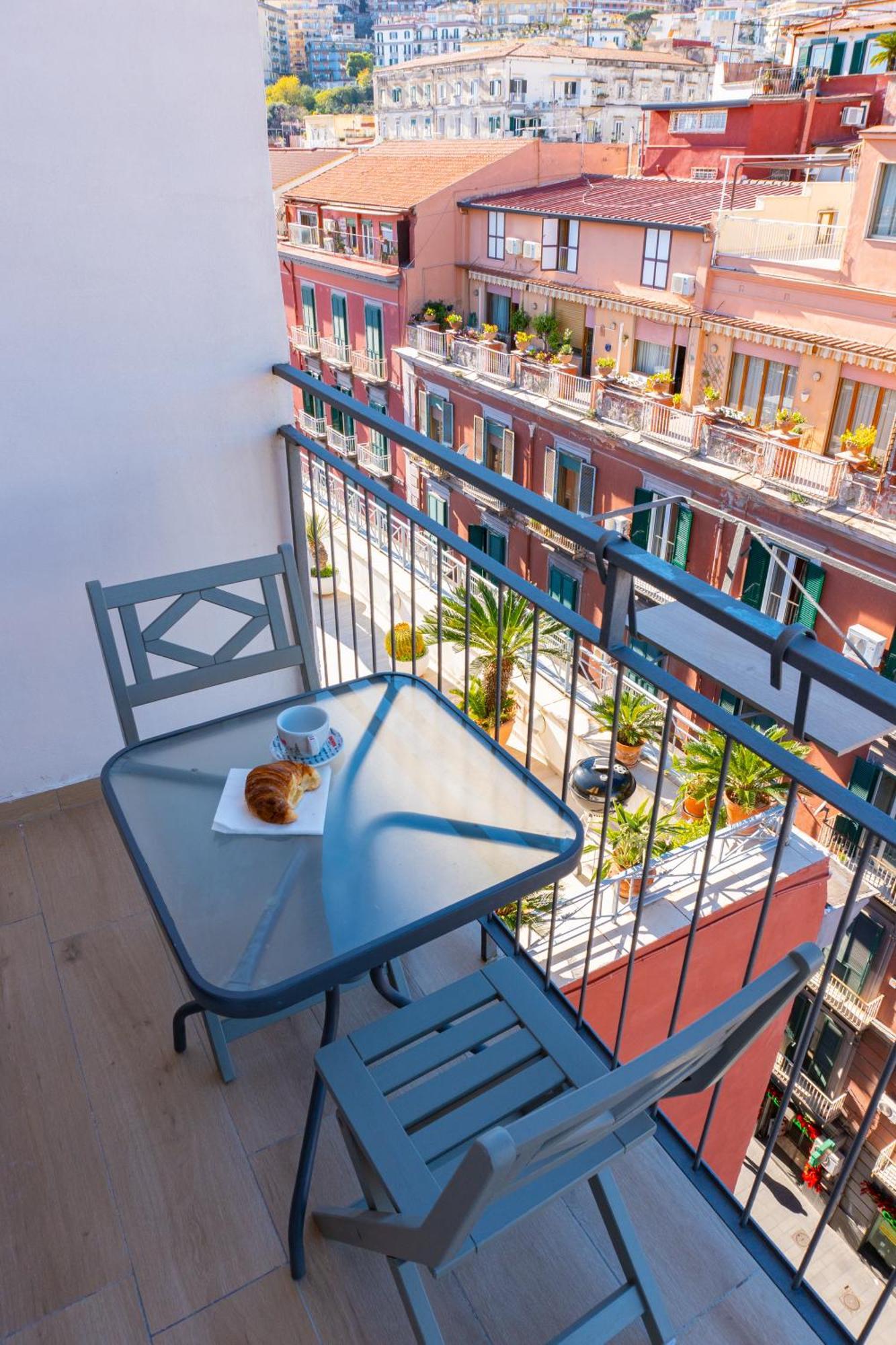 Na Bella Vista Rooftop-B&B Наполи Екстериор снимка