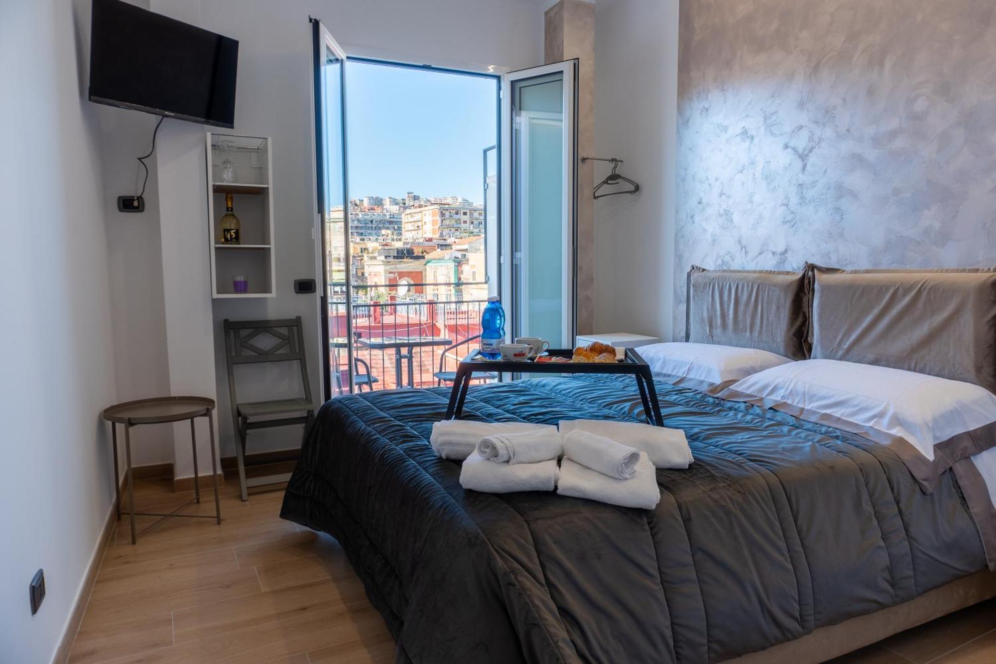 Na Bella Vista Rooftop-B&B Наполи Екстериор снимка