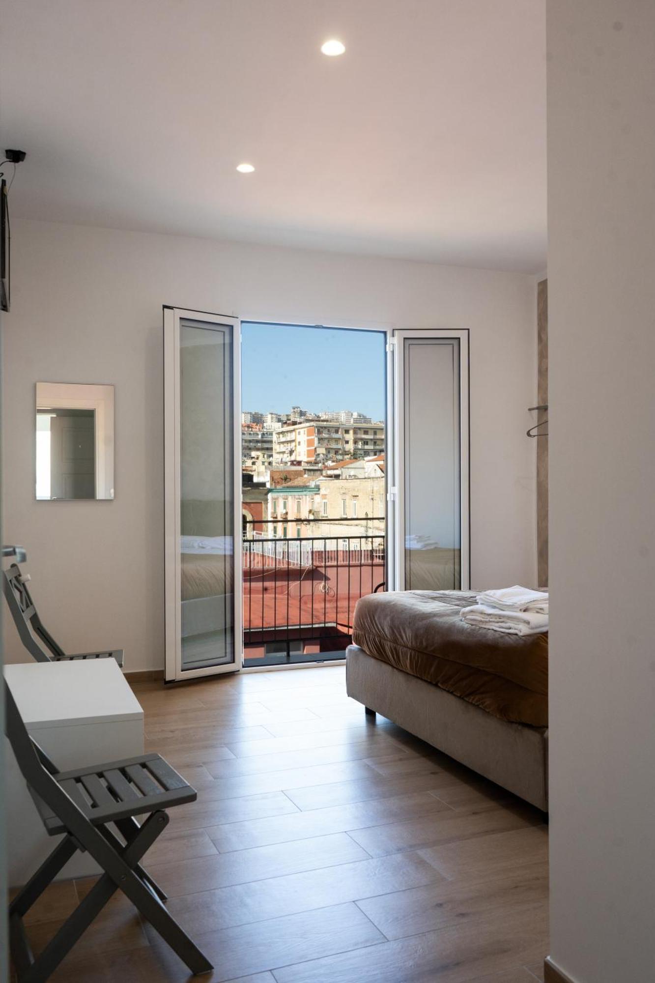 Na Bella Vista Rooftop-B&B Наполи Екстериор снимка